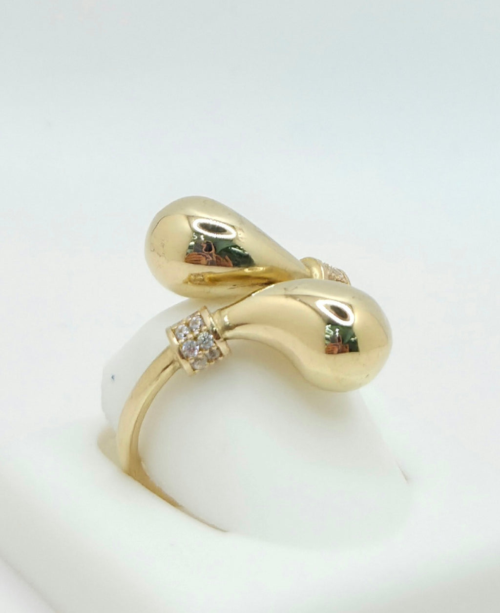 14KT CZ MODERN SMALL DROPS Size 8 Weight 3.2GR