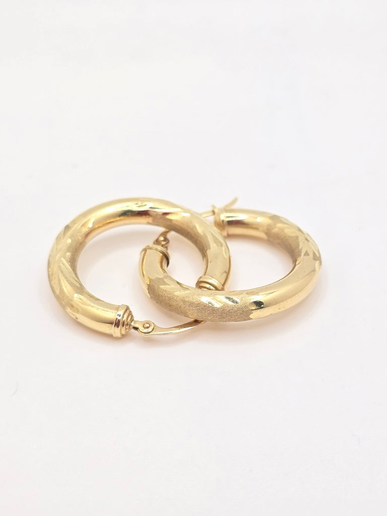 10KT HOOP EARRINGS Size 4MM Weight 2.8 GRS