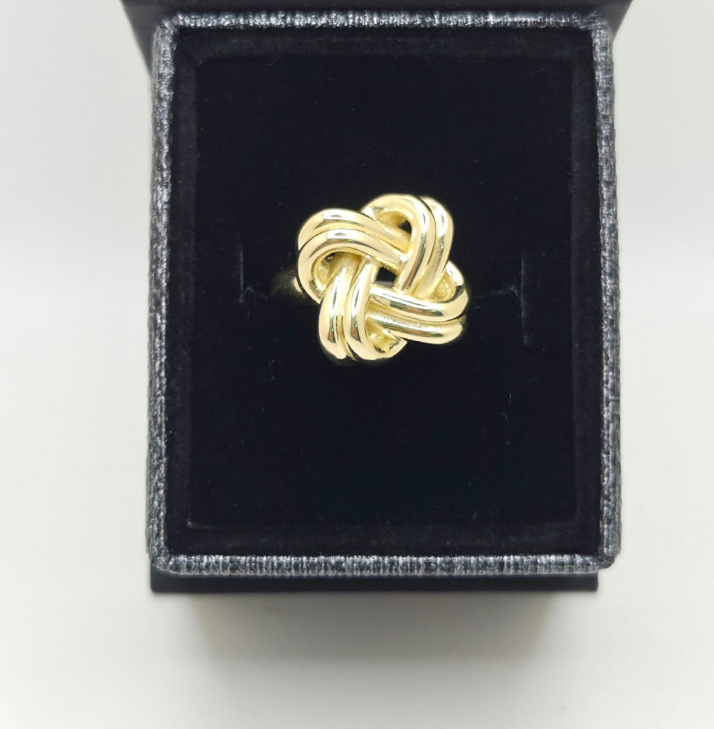 14KT MODERN KNOT RING Size 7.5 & 8 Weight 4.2GR