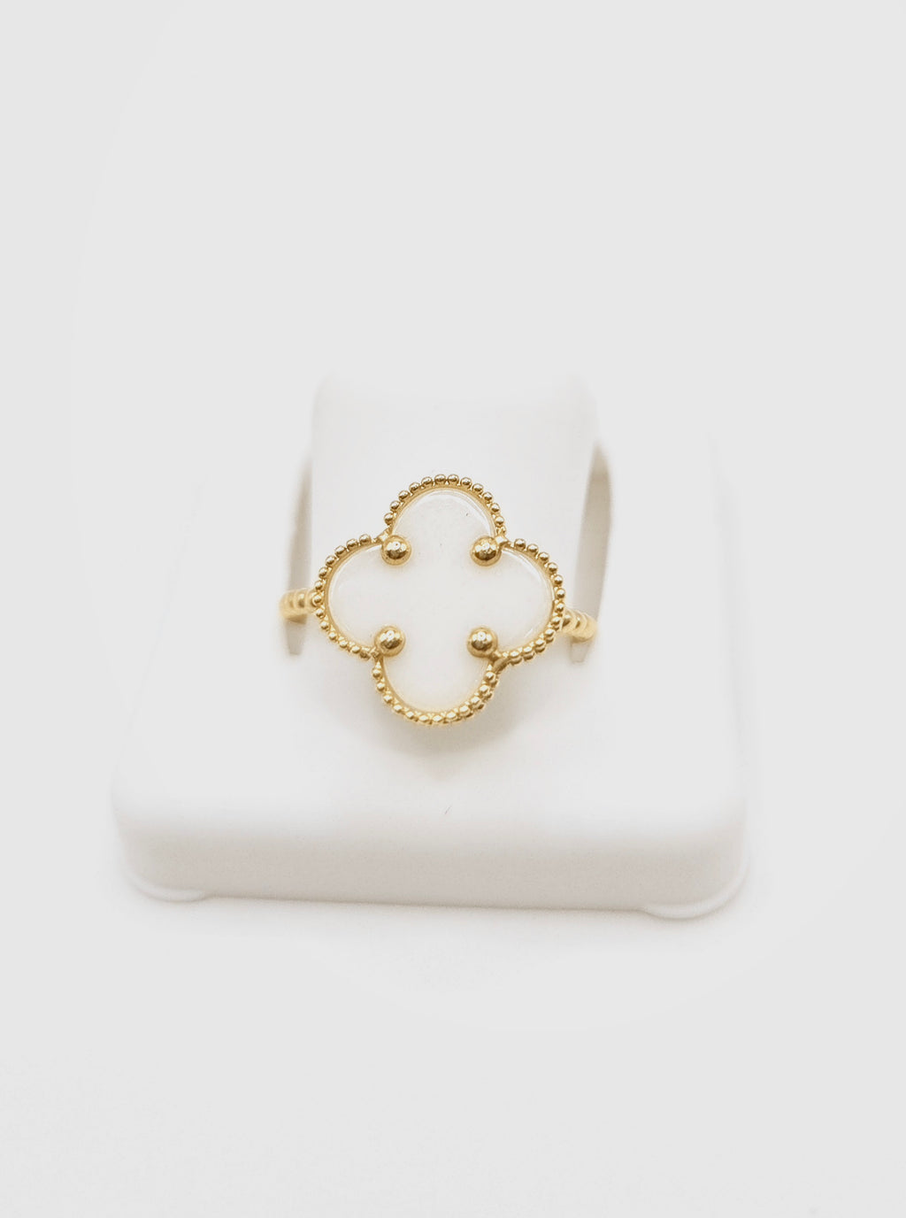 10KT FLOWER RING Size 6 Weigth 2.1GR