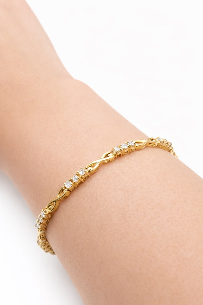 14KT ELEGANT X DESIGN DIAMOND WOMAN'S BRACELET Size 7INCH Weight 10.4GR