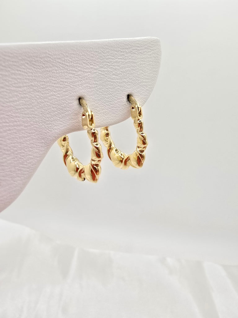 14KT SMALL HEARTS HOOPS EARRINGS Weight 1.4GR