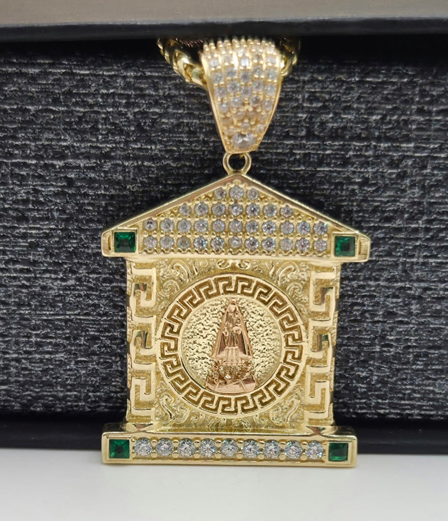 14KT CZ GREEK DETAIL HOUSE STYLE CARIDAD PENDANT Weight 8.8GR
