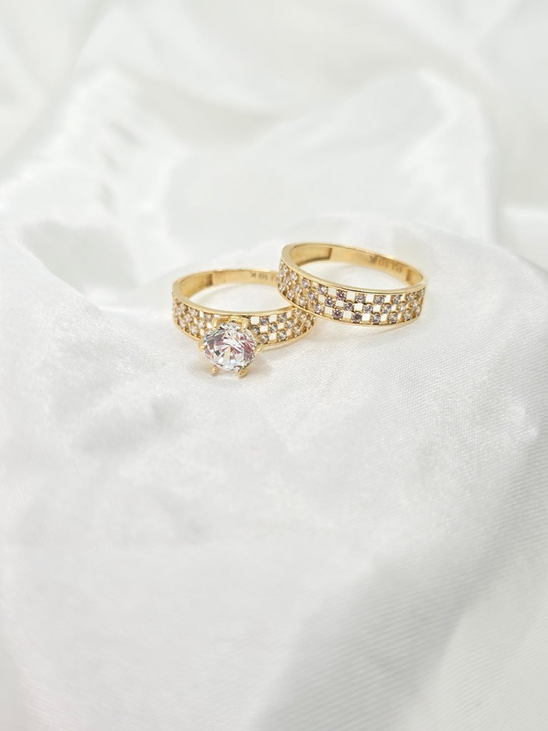 10KT CZ NET WOMEN'S ENGAGEMENT RING  Size 7 Weight 3.5GR