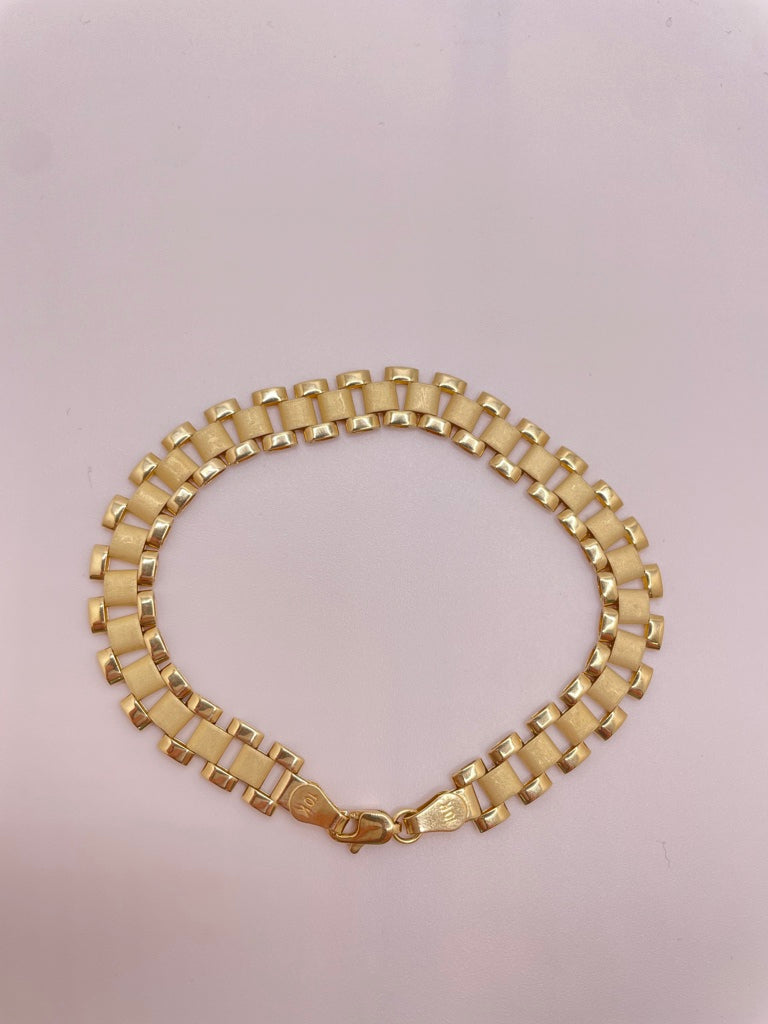 10KT WATCH STYLE BRACELET  8.5MM
