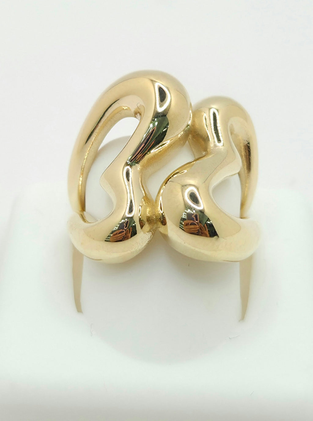 14KT MODERN TWO HEART SILHOUETTE RING Size 7 & 8 Weight 3.7GR