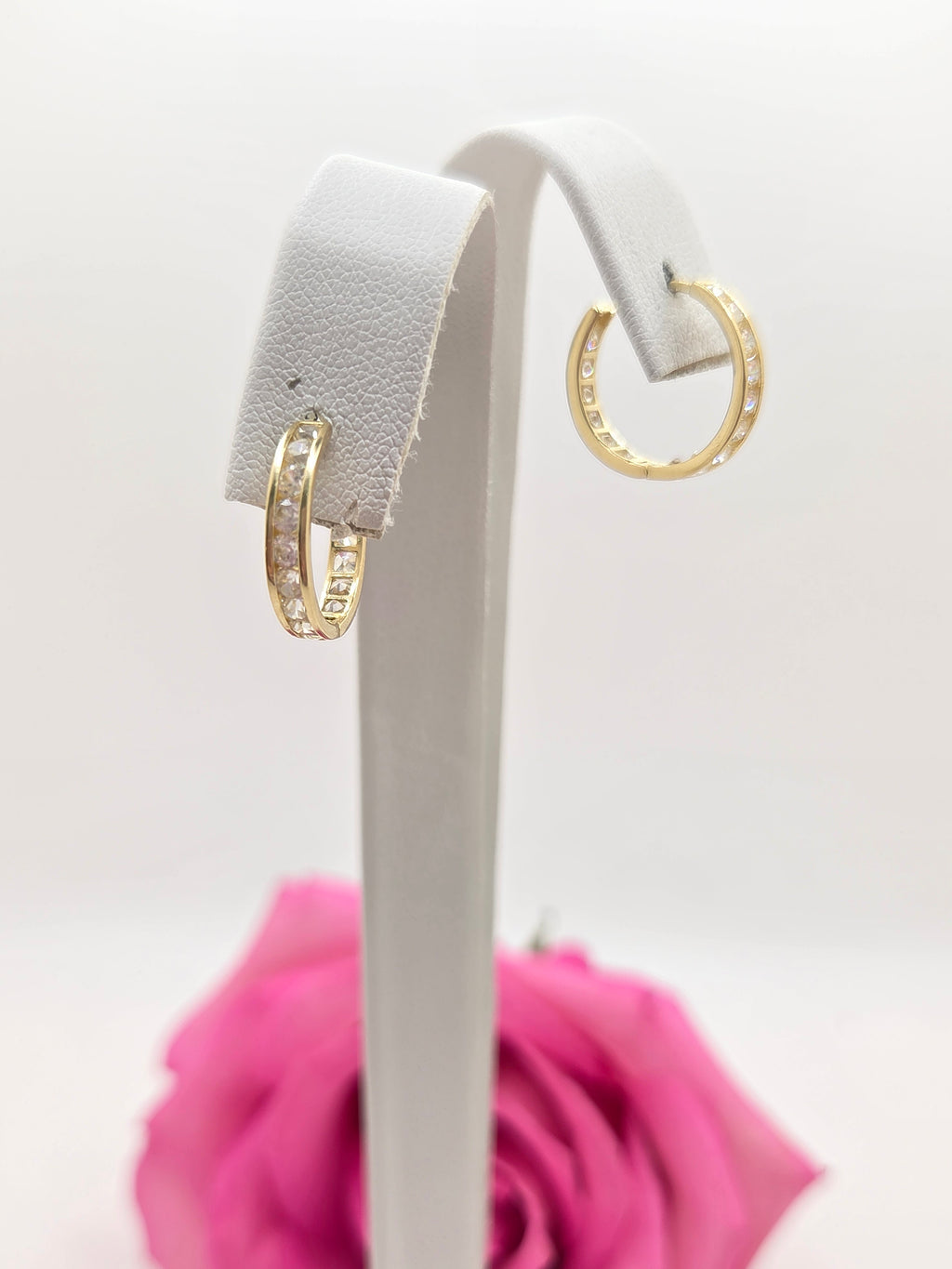 14KT CZ DETAIL HOOPS EARRINGS Size 2 Weight 2.2GR