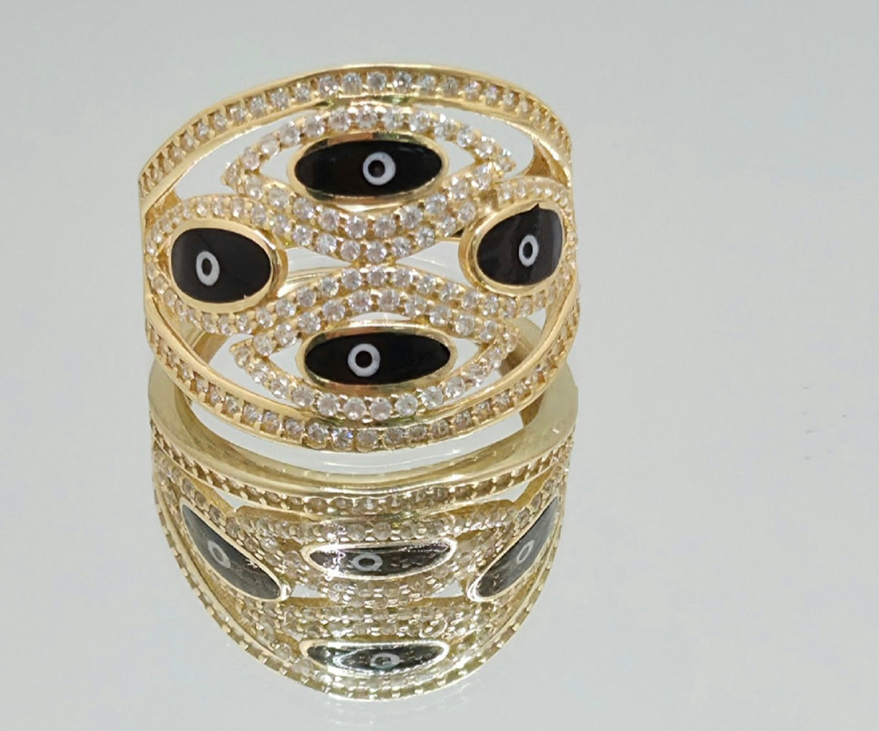 14KT MODERN BLACK EYES RING Size 8 Weight 5.2GR