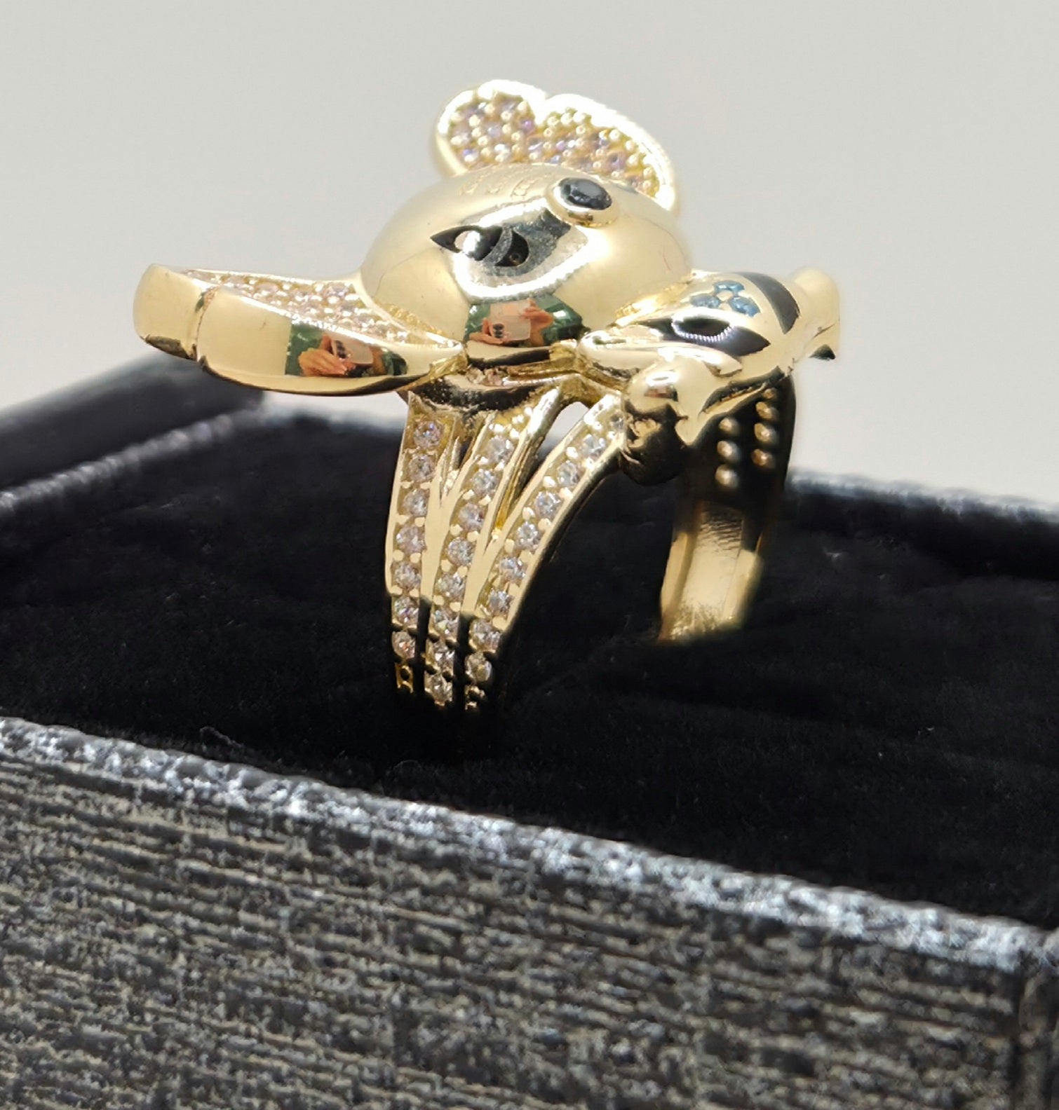 10KT CZ DELICATE STITCH RING Size 9 Weight 5.3GR