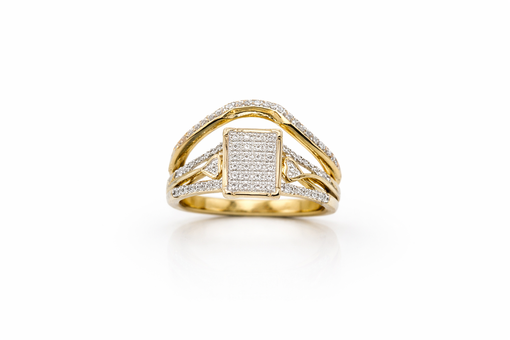 10KT SQUARE DESIGN DIAMOND ENGAGEMENT WOMAN'S RING Size 7/0.34CT