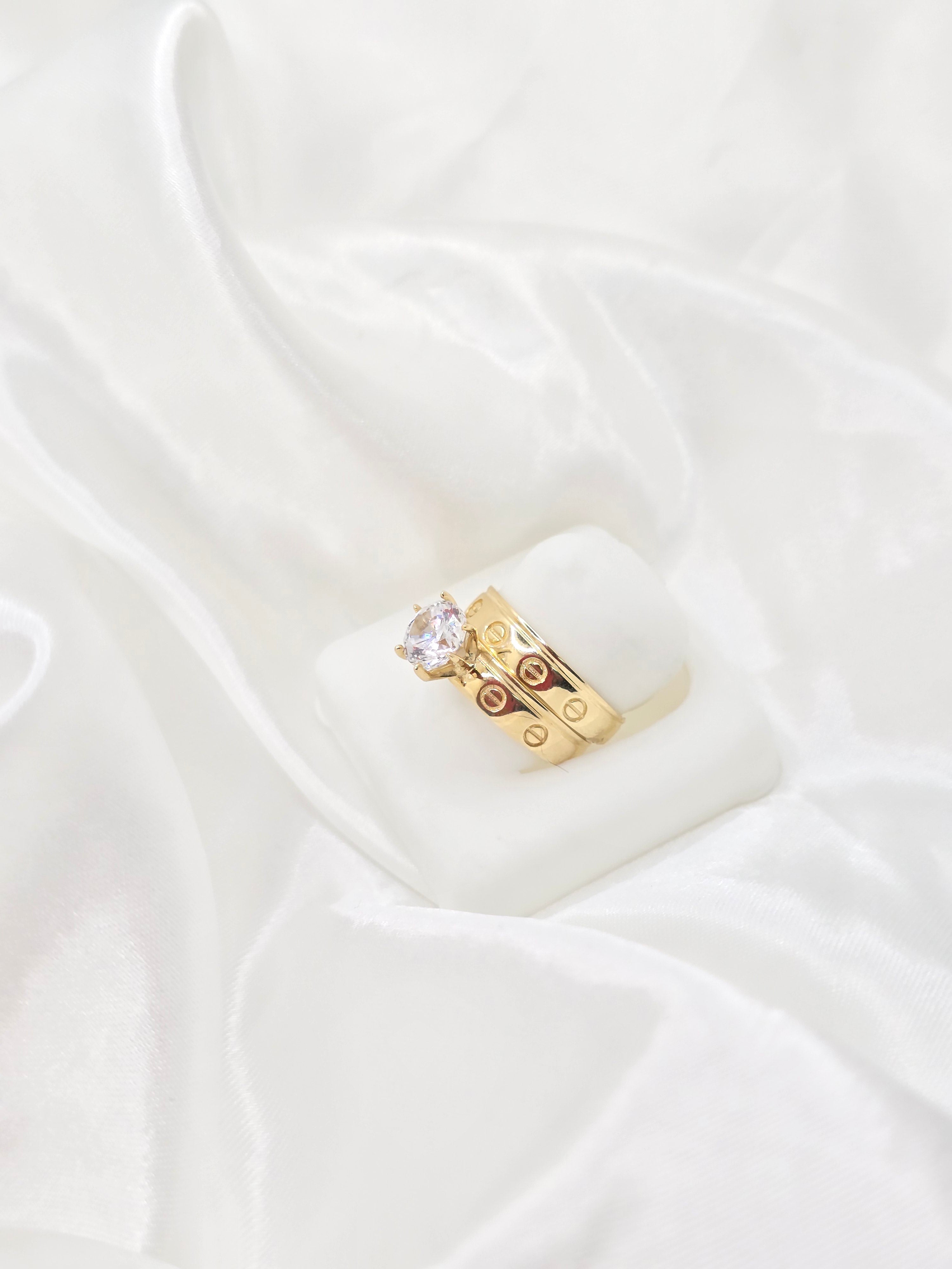 10KT  RING Size 7 Weigth 3.6GR