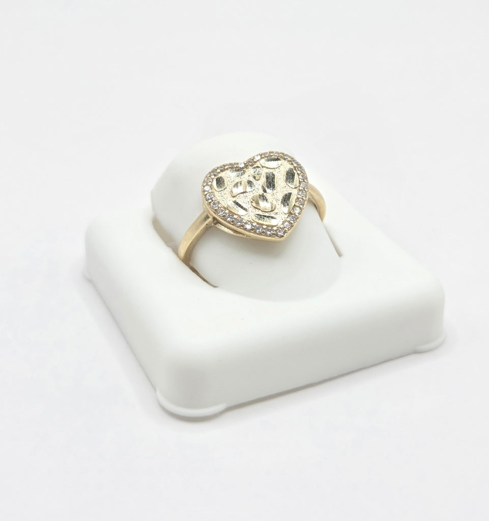 10KT CZ FRAME SMALL NUGGET HEART RING Size 7.5 Weigth 1.7GR