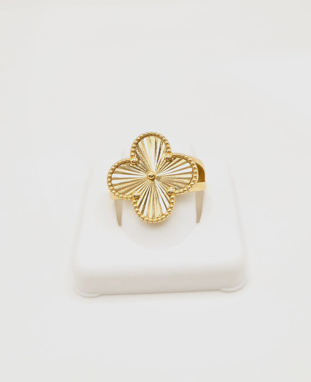 14KT FLOWER RING+WOMAN Size 7 & 8 & 9 Weigth 4.5GR