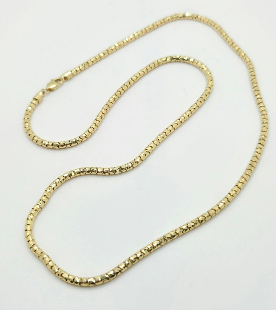 10KT DIAMOND CUT CHAINSize 20INCH 3MM Weight 11.1GR