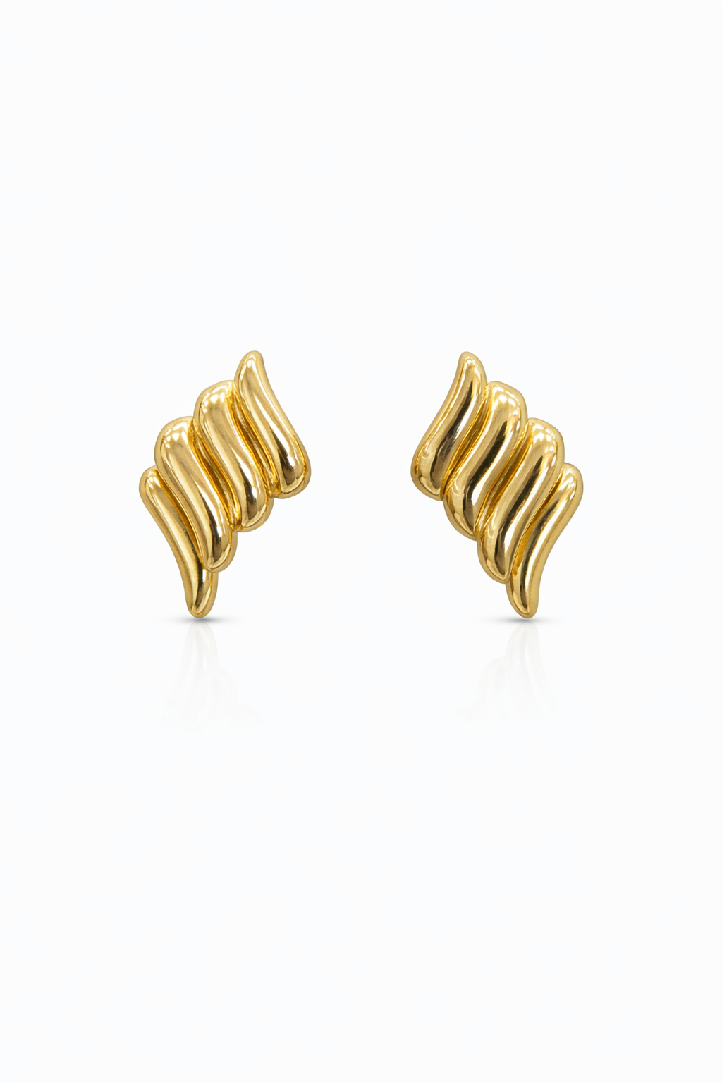 14KT WAVES DESIGN OMEGA BACK EARRING 3.3GR