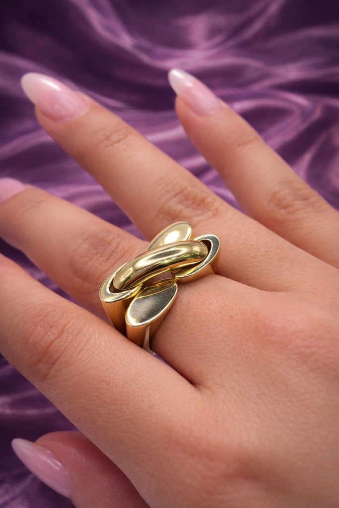10KT GOLDEN MODERN X SHAPE RING Size 7 Weight 3.2GR
