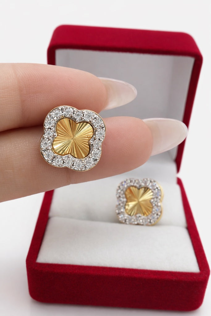10KT JUMBO GOLDEN CLOVER NATURAL DIAMOND FRAME EARRINGS Weigth 5.2GR