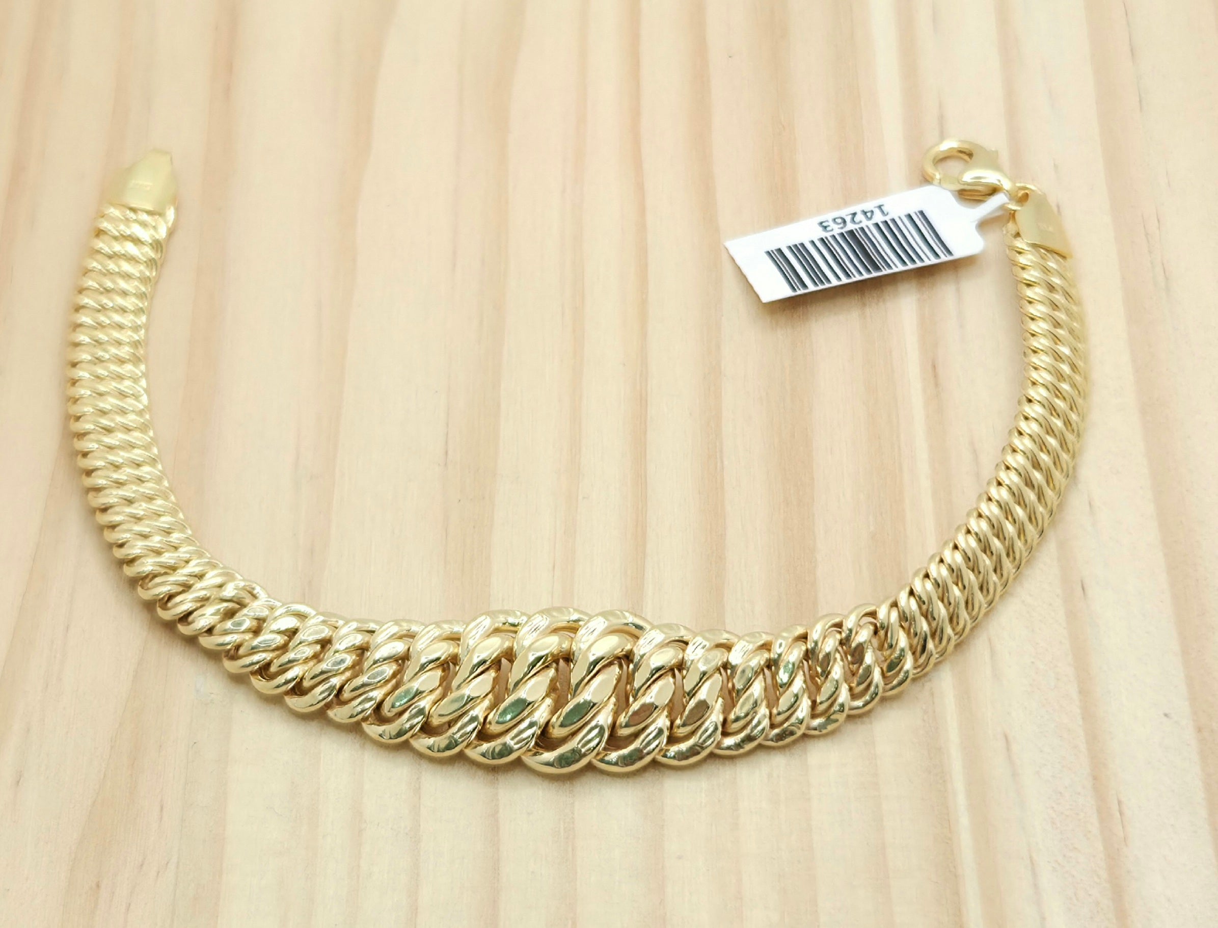 10KT PRINCESSA BRACELET Size 7INCH Weight 8.5GR