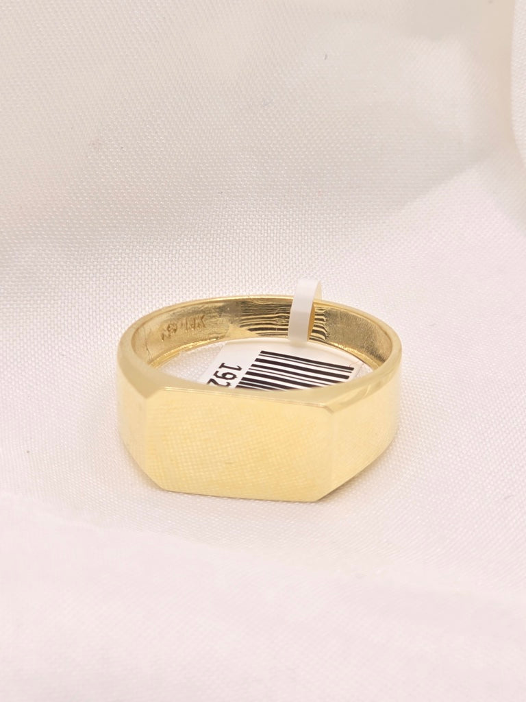 10KT SQUARE DESIGN ENGRAVABLE MAN'S RING Size 10 Weight 2.5GR
