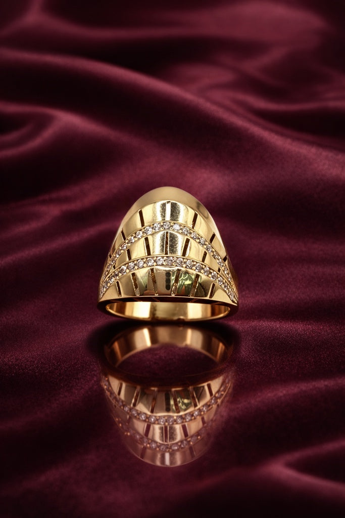 10KT  MODERN RING Size  9.5 Weigth 3.6 GR