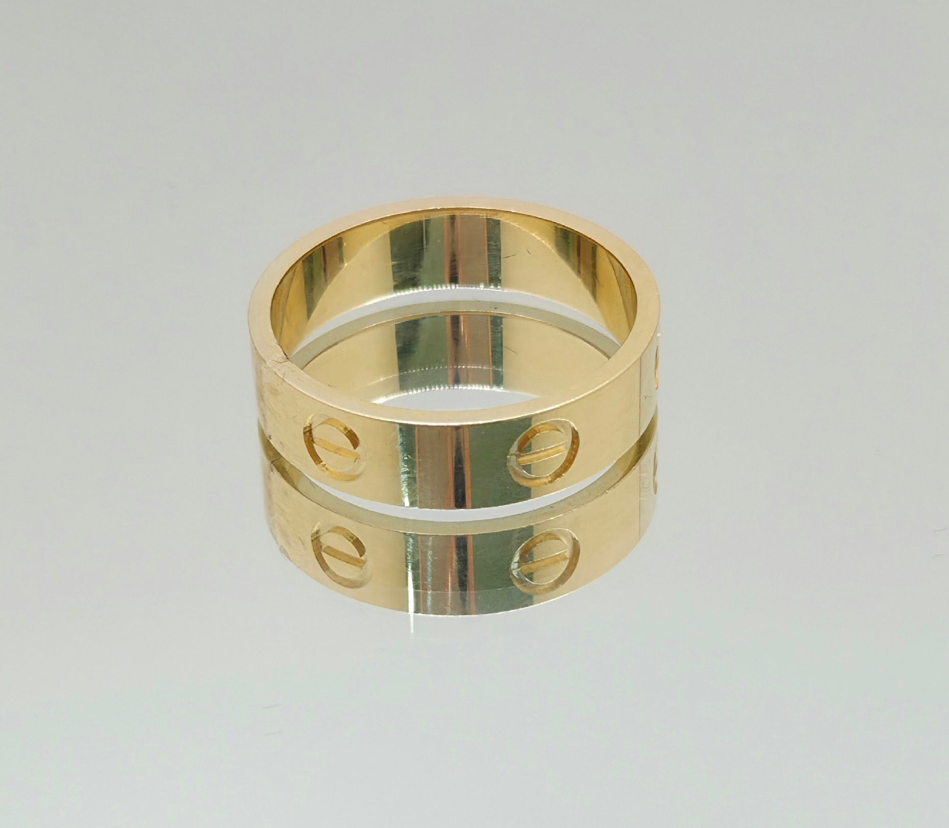 10KT  RING+MAN Size 7 6MM Weigth 4GR