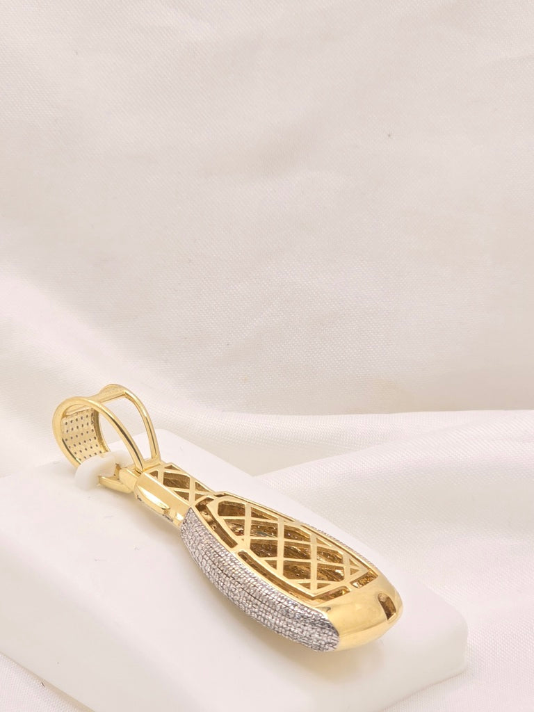 10KT MERCEDEZ BENZ KEY DIAMOND PENDANT
