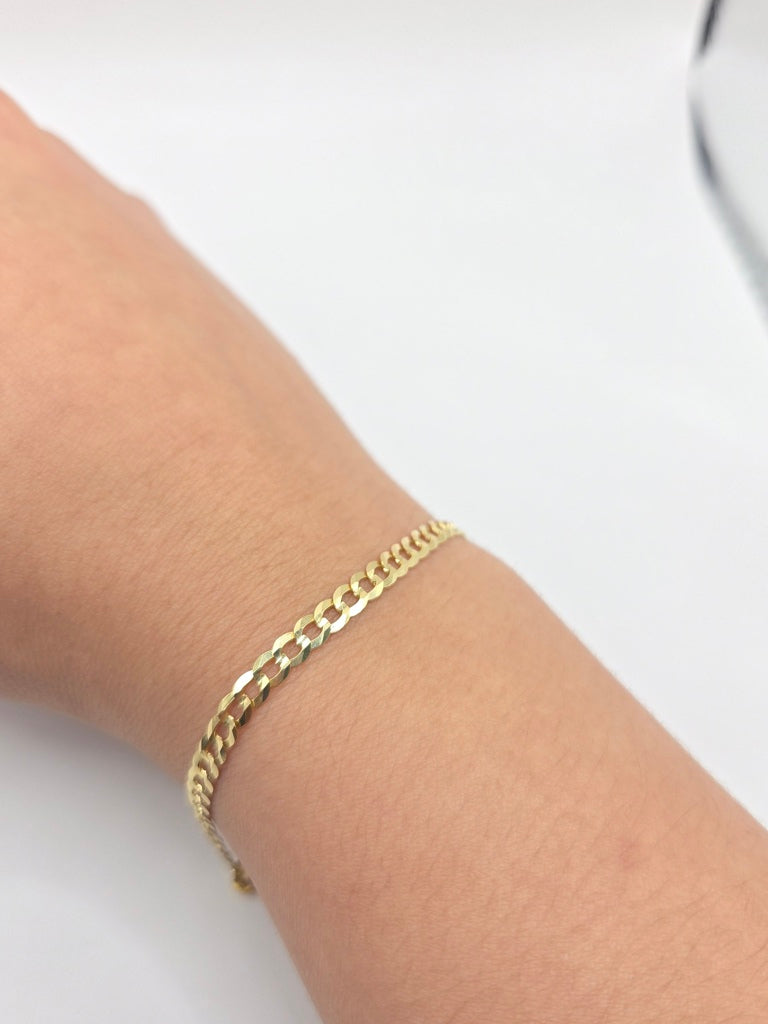 10KT SOLID CUBAN CURB FLAT BRACELET Size 8INCH 4MM Weight 2.6GR