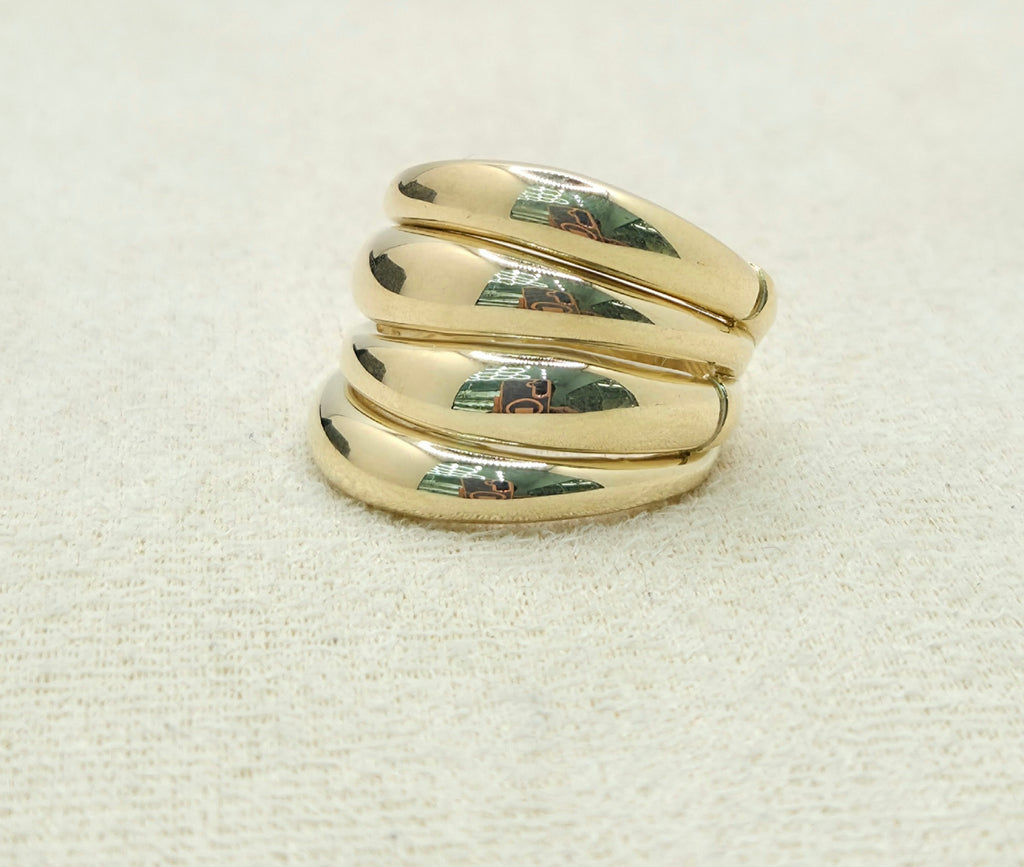 14KT MODERN FOUR ROW RING Size 7.5 Weight 6.3GR