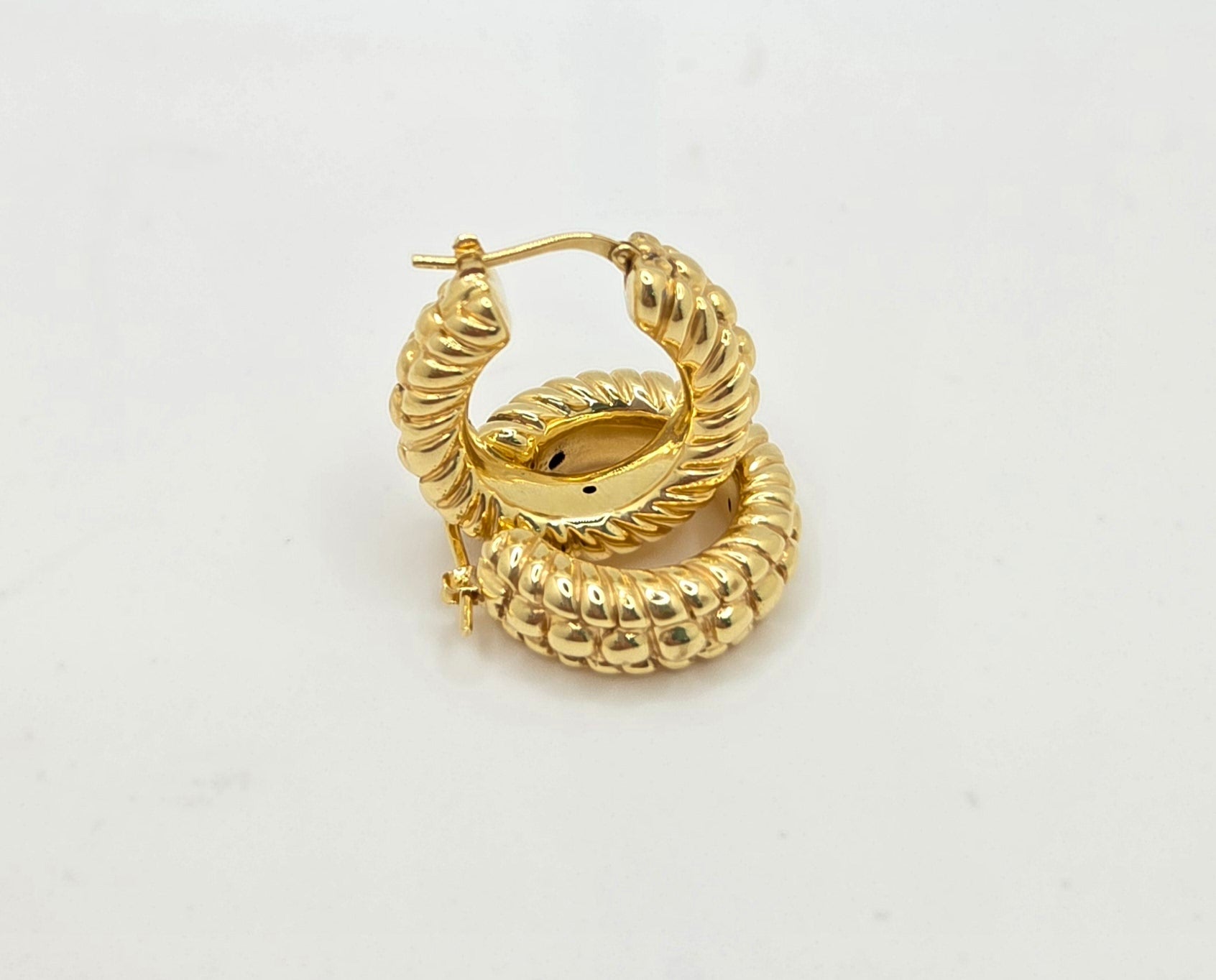 10KT MODERN CORN DESIGN HOOPS EARRINGS Weight 6.2GR