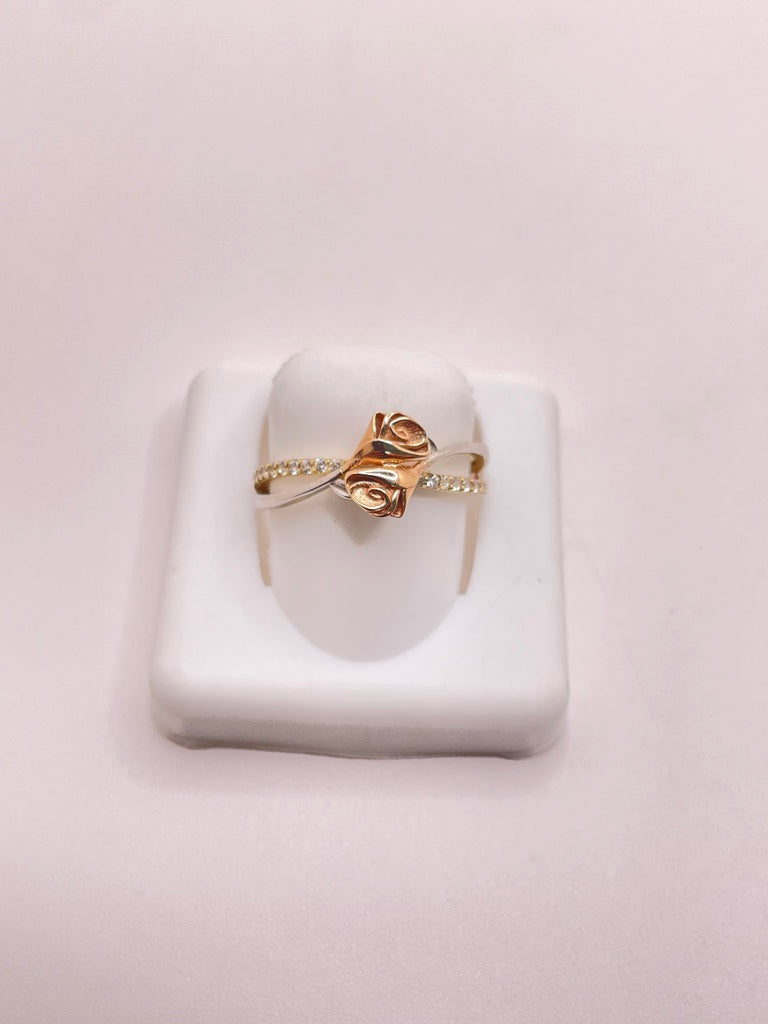 10KT DELICATE TWO-GOLD ROSES RING Size 8 Weight 1.68GR