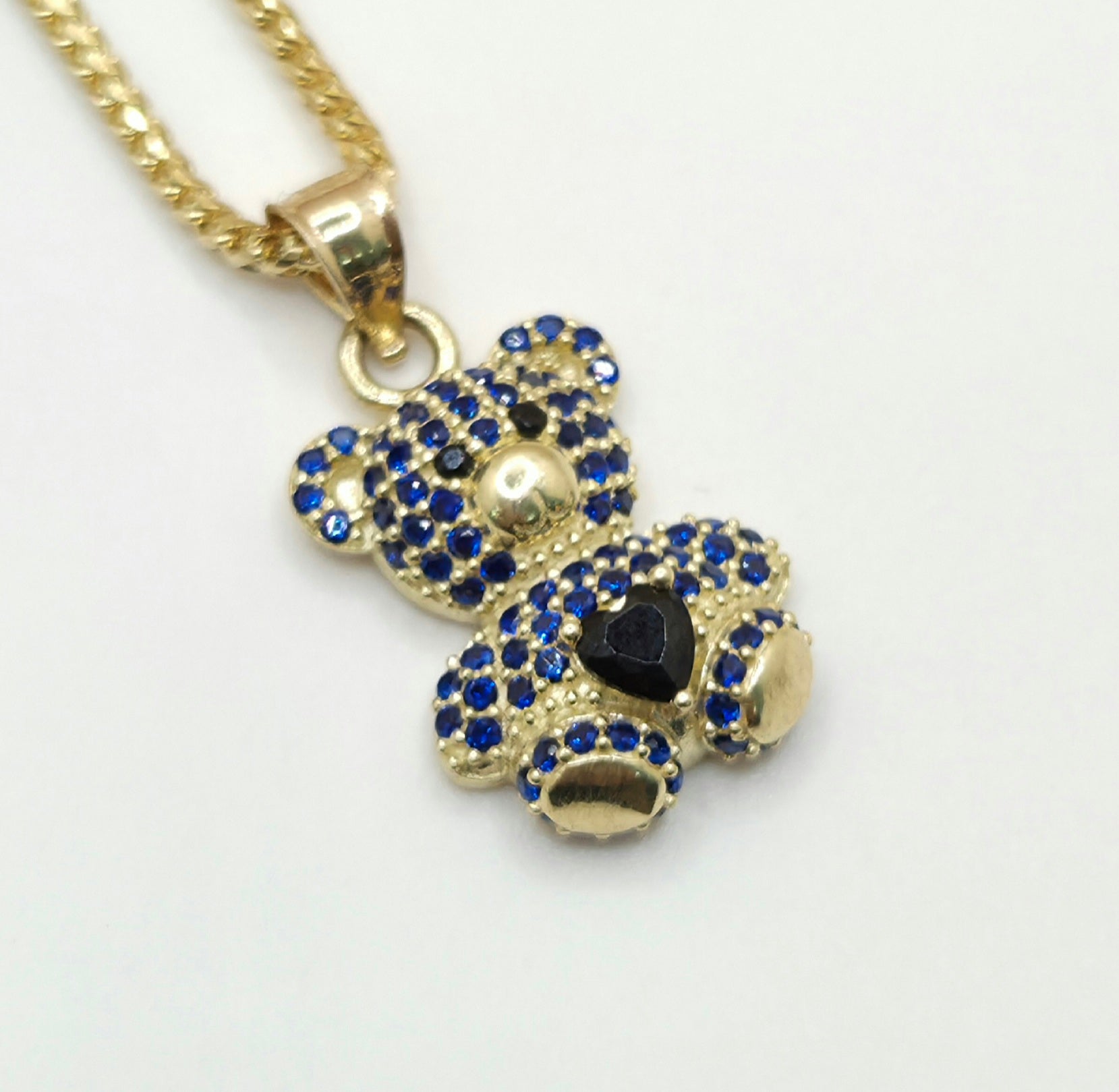 10KT BLUE CZ MEDIUM BEAR PENDANT Weight 2.4GR