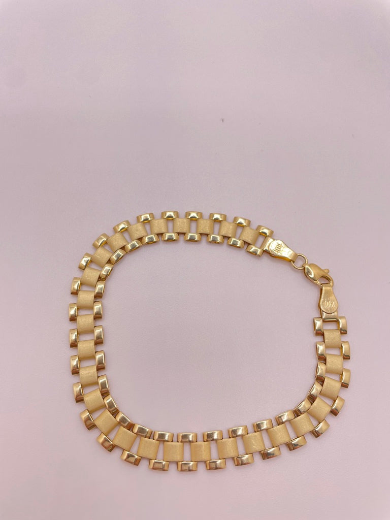 10KT WATCH STYLE BRACELET  8.5MM