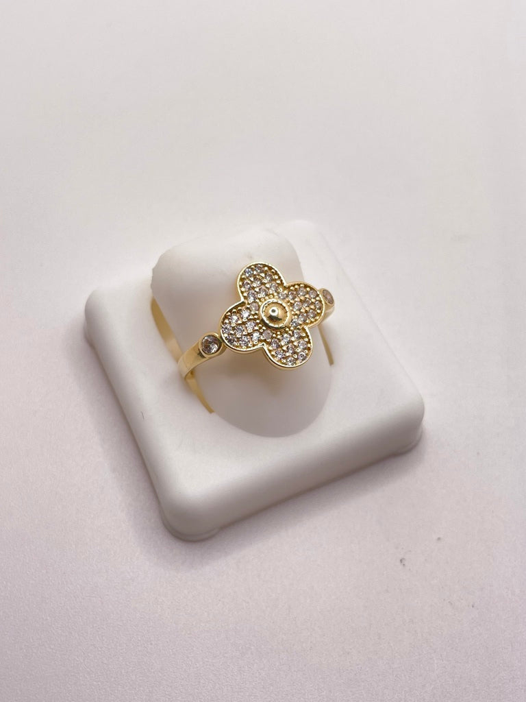 14KT FLOWER RING Size 8.5 Weigth 2GR