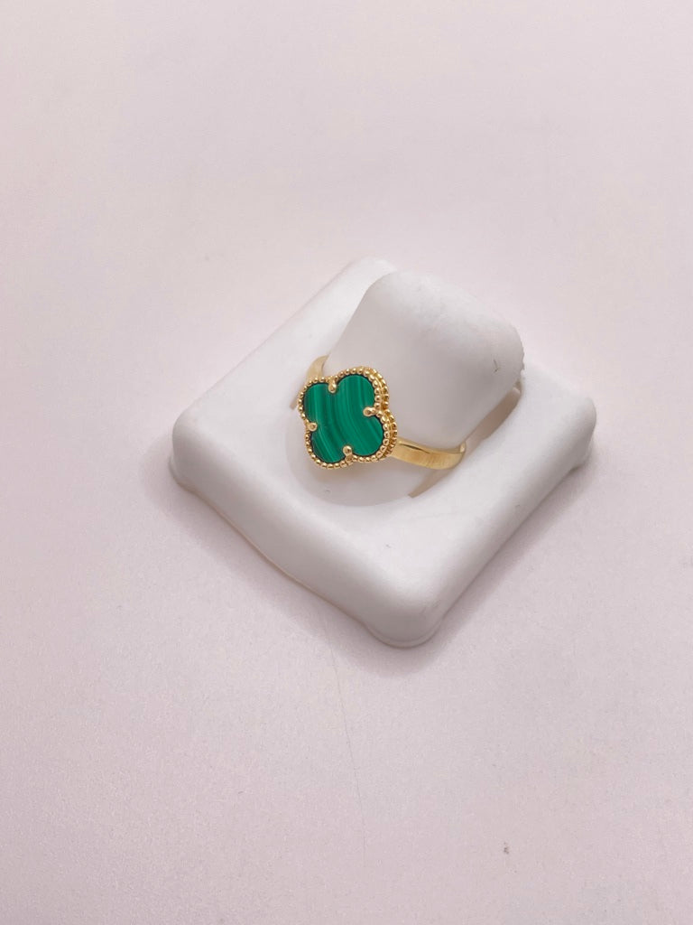 10KT FLOWER RING Size 7 Weigth 1.67GR