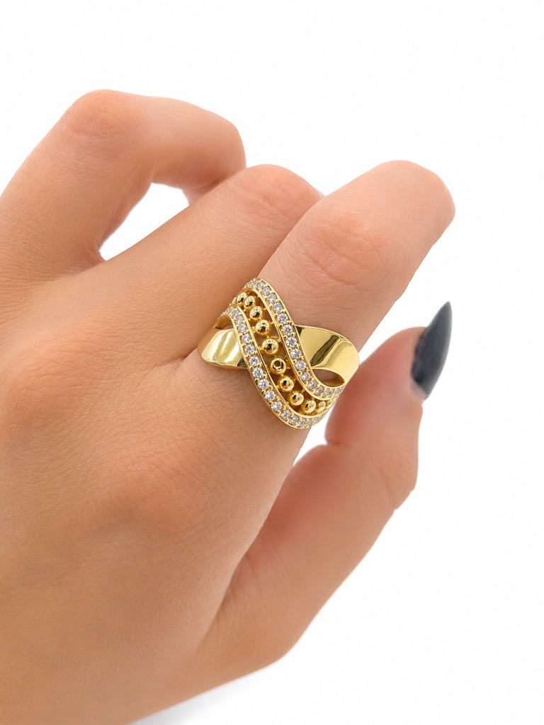 10K PUFFY ABSTRACT RING Size 7.5-8