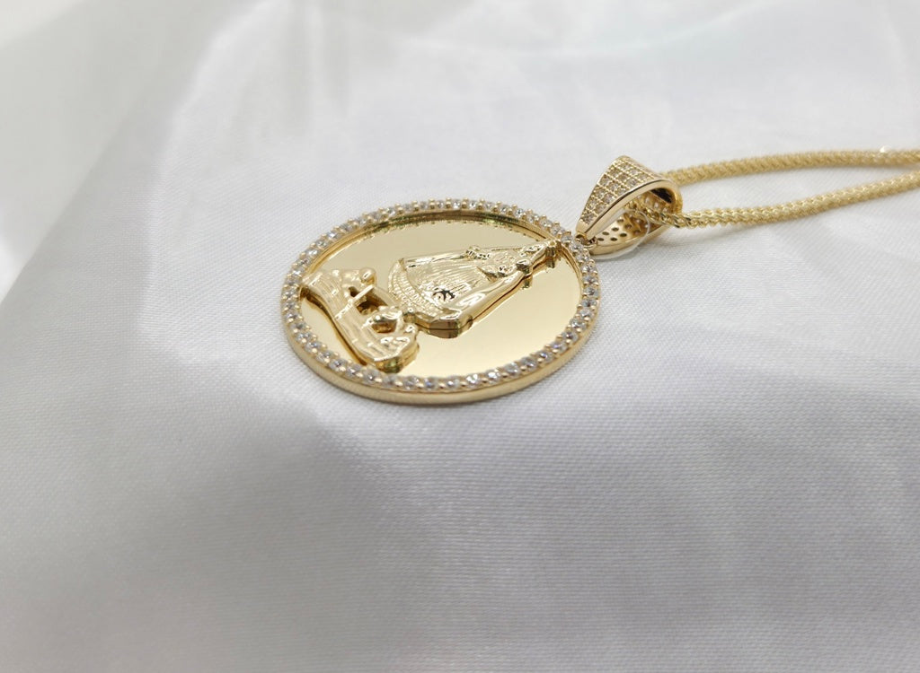 14KT ROUND  CARIDAD PENDANT  Size MEDIUM Weight 7.2GR