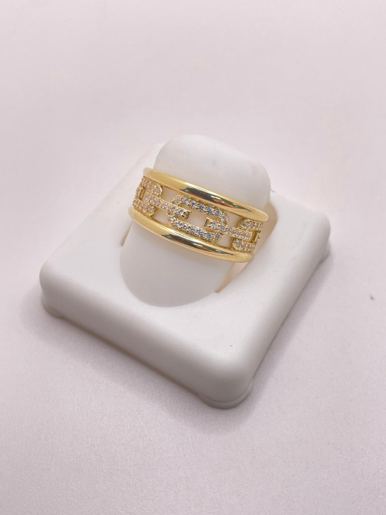 10KT CLASSIC CHAIN STYLE RING WITH ZIRCONIA IN THE CENTER Size 8 Weight 2.56GR