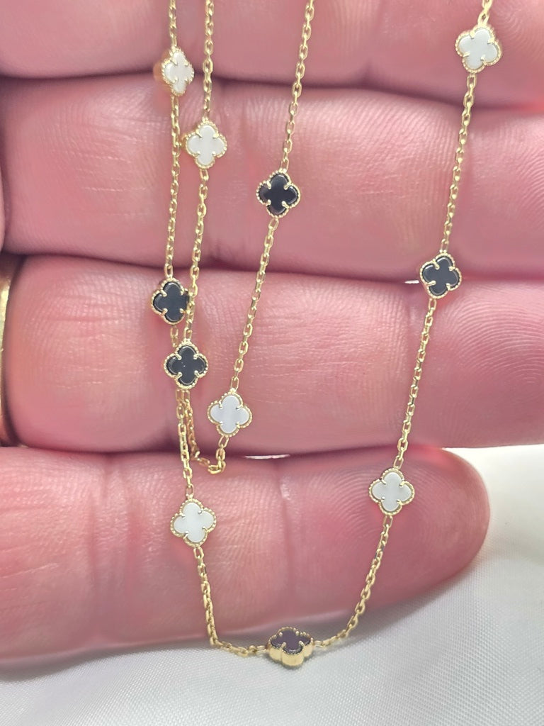10KT EXTRA SMALL BLACK AND WHITE CLOVER CHAIN Size 18INCH Weight 4.2GR