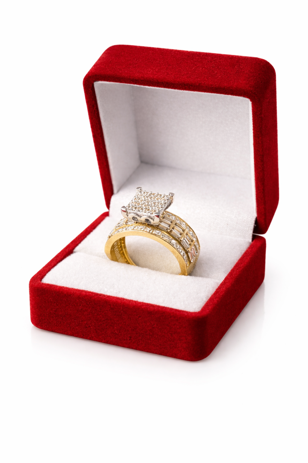 10KT ELEGANT CZ & BAGUETTE PROMISE RING Size 8 & 9 Weight 4.7GR