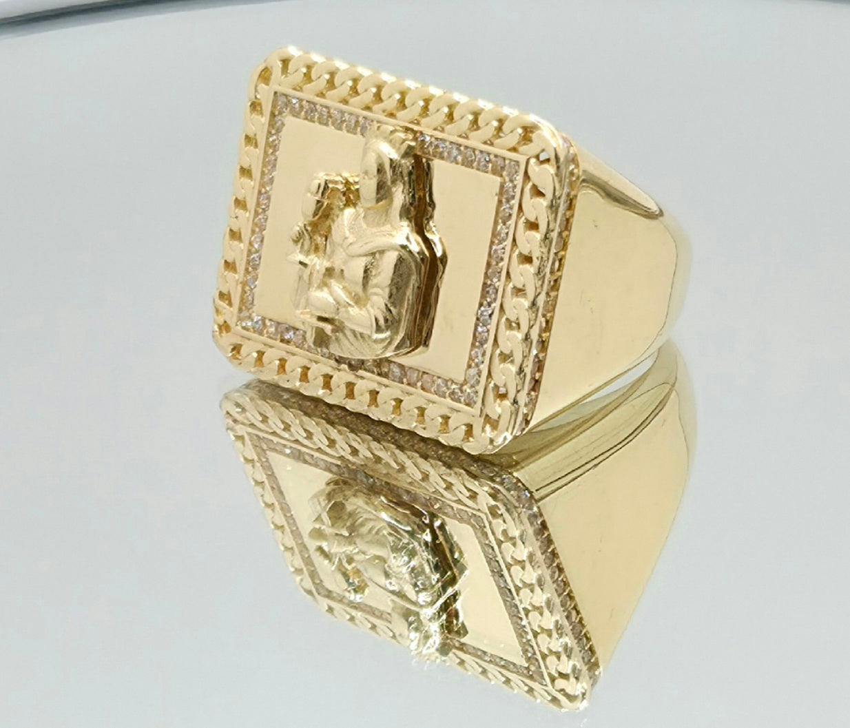 10KT ELEGANT RECTAGULAR SANTA BARBARA RING Size 12 Weight 11.4GR
