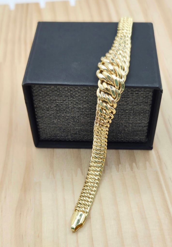 10KT PRINCESSA BRACELET Size 7.5INCH Weight 15.7GR
