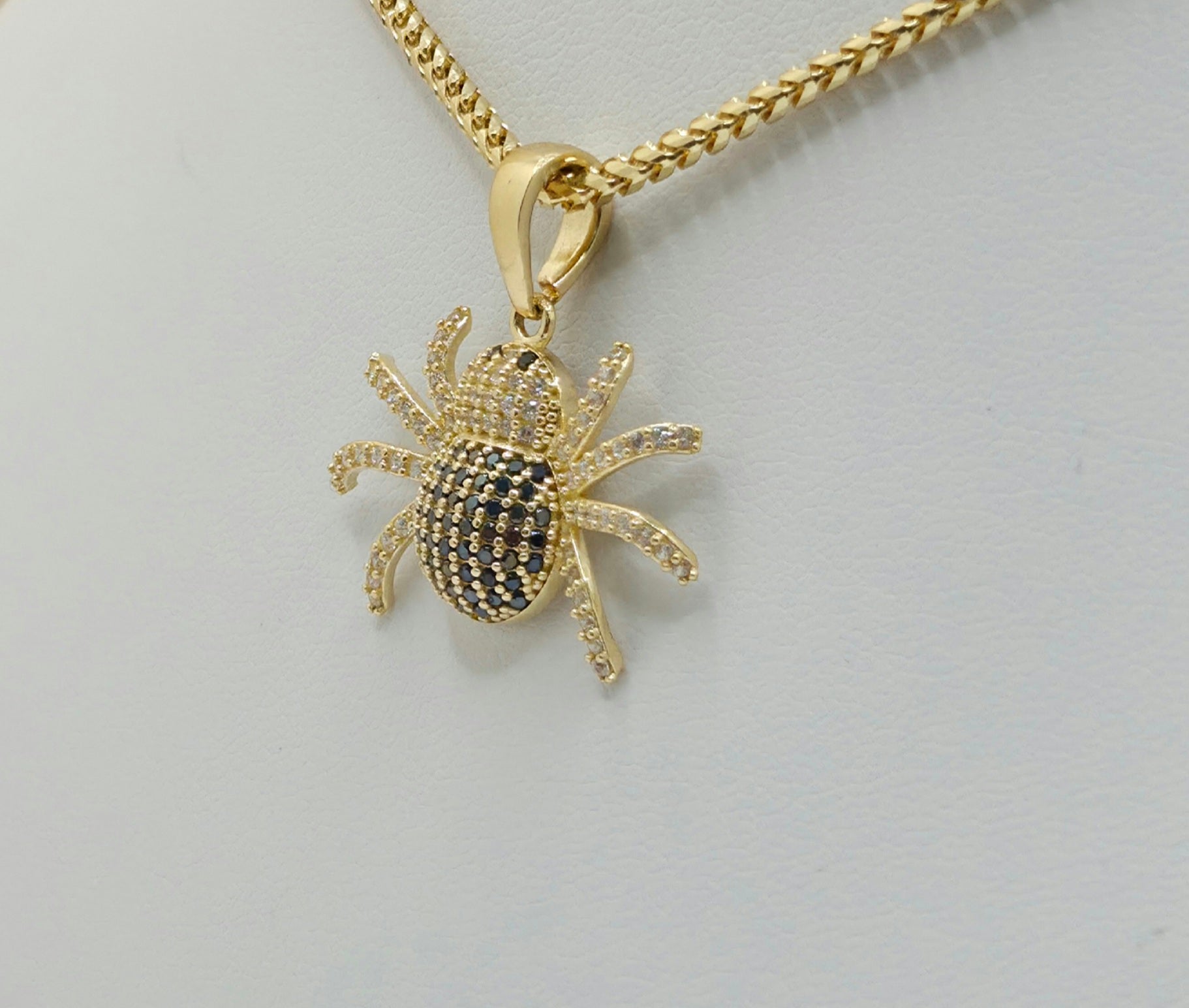 14KT CZ SPIDER PENDANT Weight 2.8GR