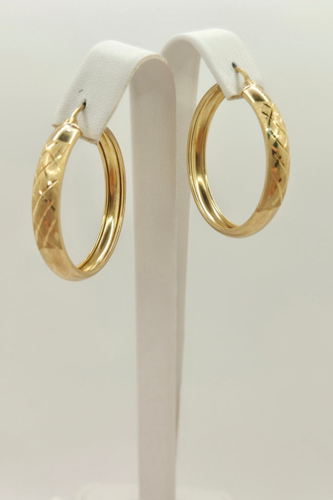 10KT VINTAGE DESIGN HOOPS EARRINGS Size 4 Weight 4.6GR