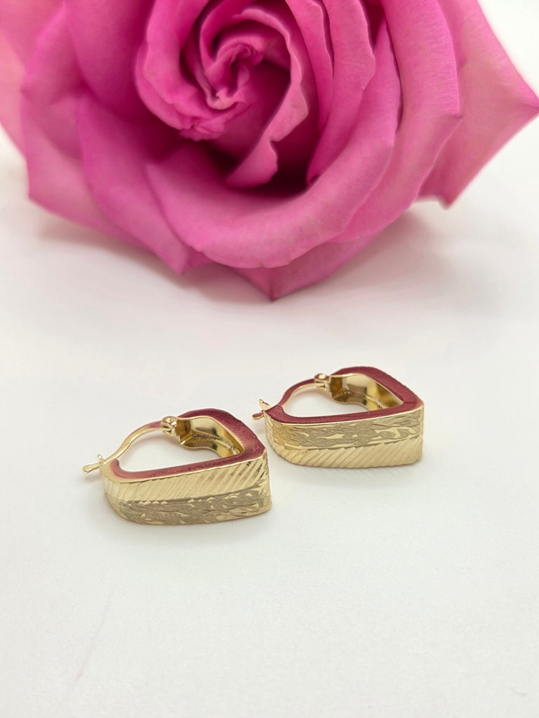 14KT ELEGANT GEOMETRIC HOOPS EARRING Weight 3.4GR