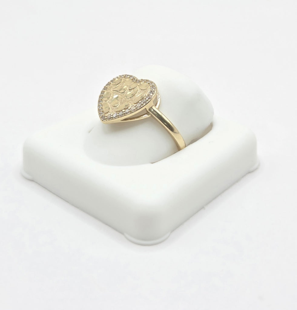 10KT CZ FRAME SMALL NUGGET HEART RING Size 7.5 Weigth 1.7GR