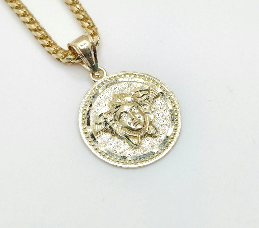 10KT EXTRA SMALL ROUND MEDUSA PENDANT Weight 1.2GR