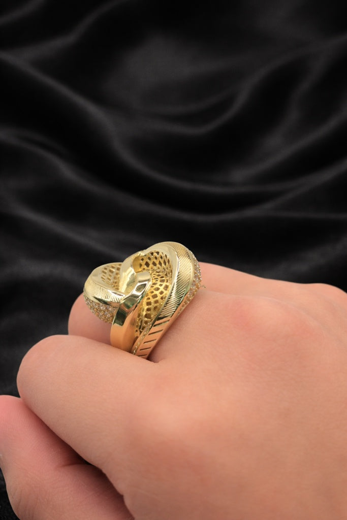 10KT MODERN ABSTRACT FLOWER WOMAN'S RING Size 7-8 Weight 6.5GR