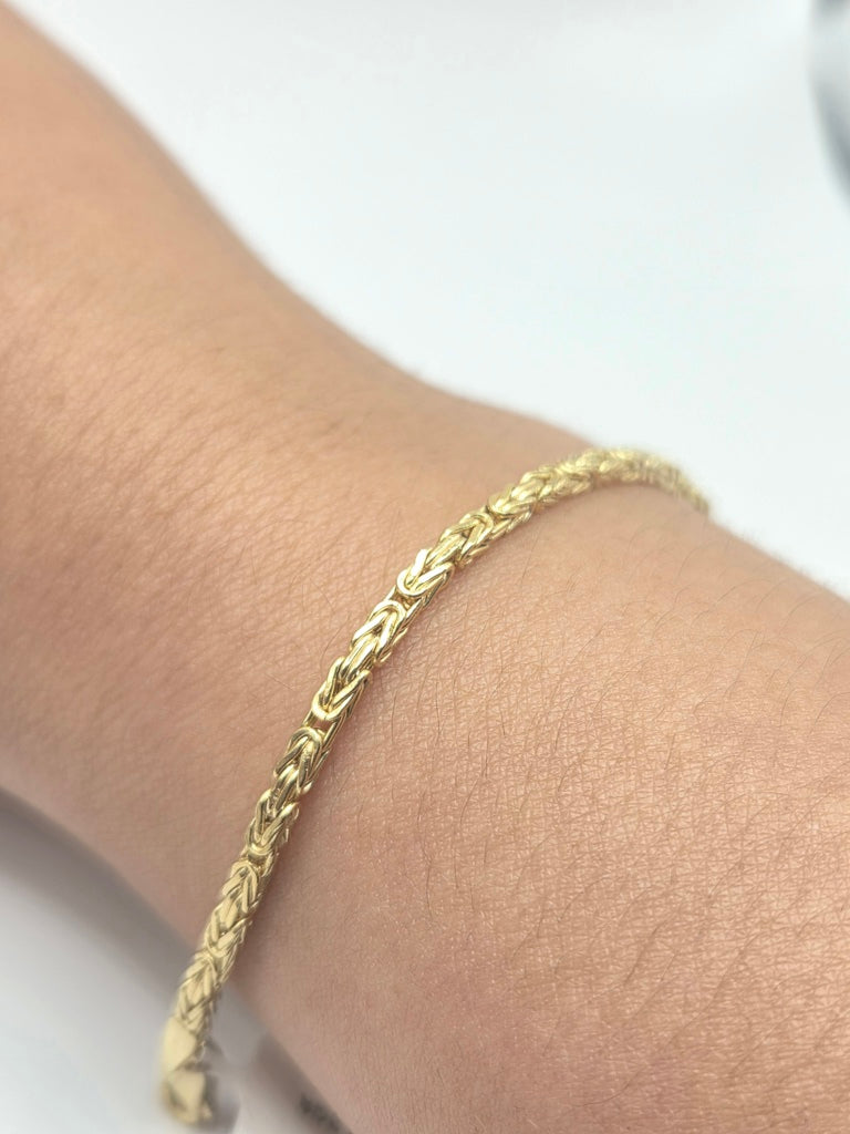 10KT BYZENTINE BRACELET Size 7INCH 2MM Weight 2.3GR