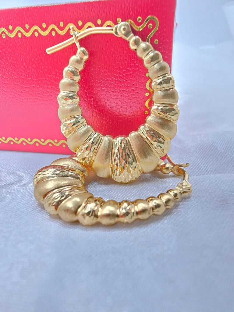10KT VINTAGE SHRIMP DESING HOOPS EARRINGS Size 3 Weight 2.5GR