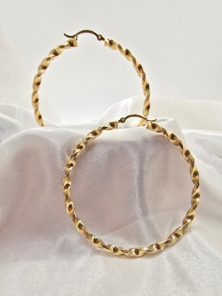 10KT ROPE DESIGN TWISTED HOOPS EARRINGS Size 3MM Weight 3.6GR